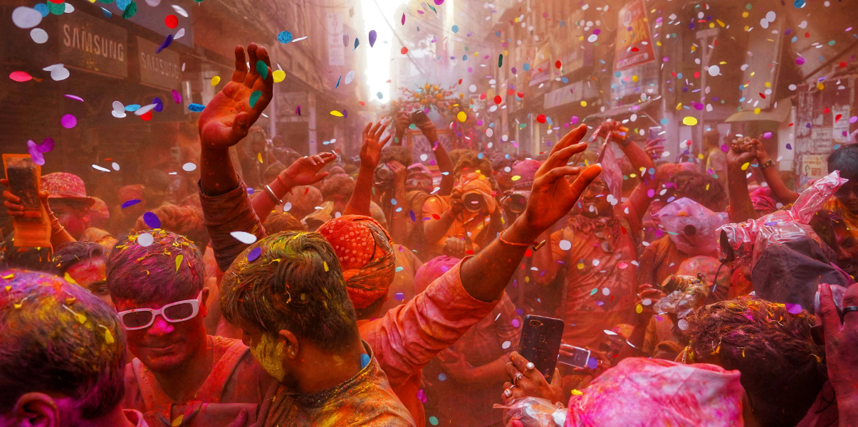 Happy Holi 2025_Knowledge Space