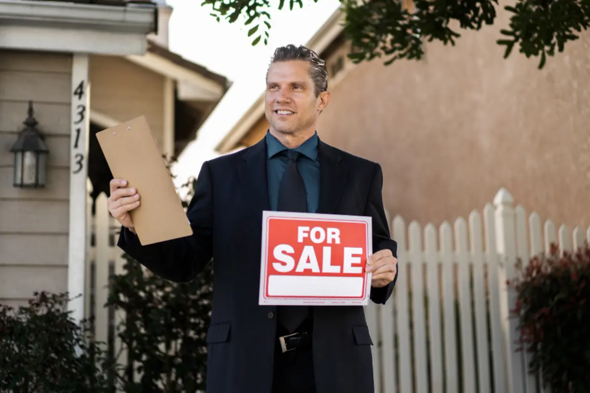 _Realtor for Foreclosure Properties_Knowledge Space